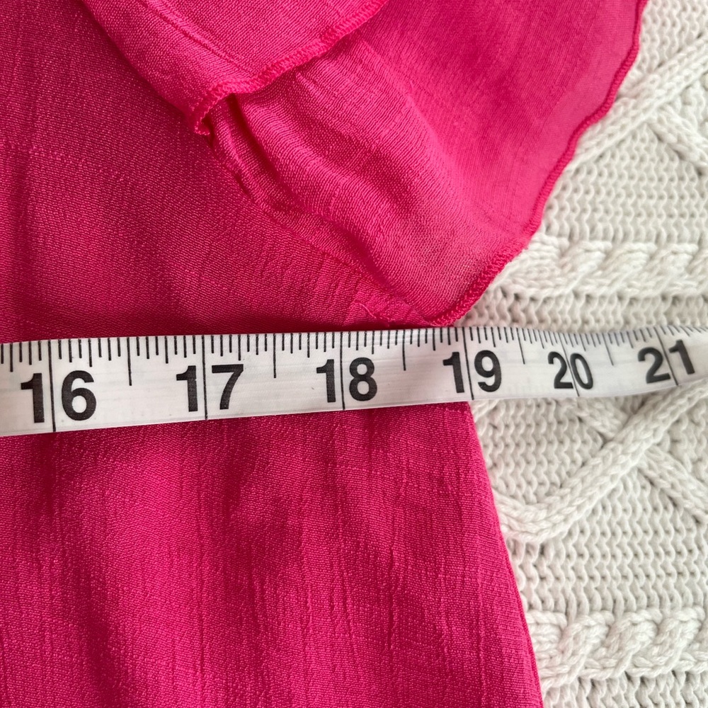 Nanette Lepore Fuchsia Ruffle Sleeve Blouse Women’s Size Medium - Picture 16 of 16